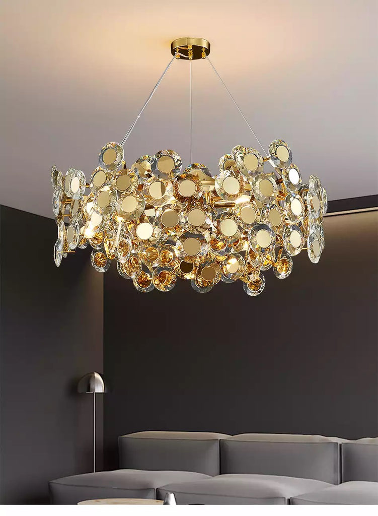 Round kristály csillár.